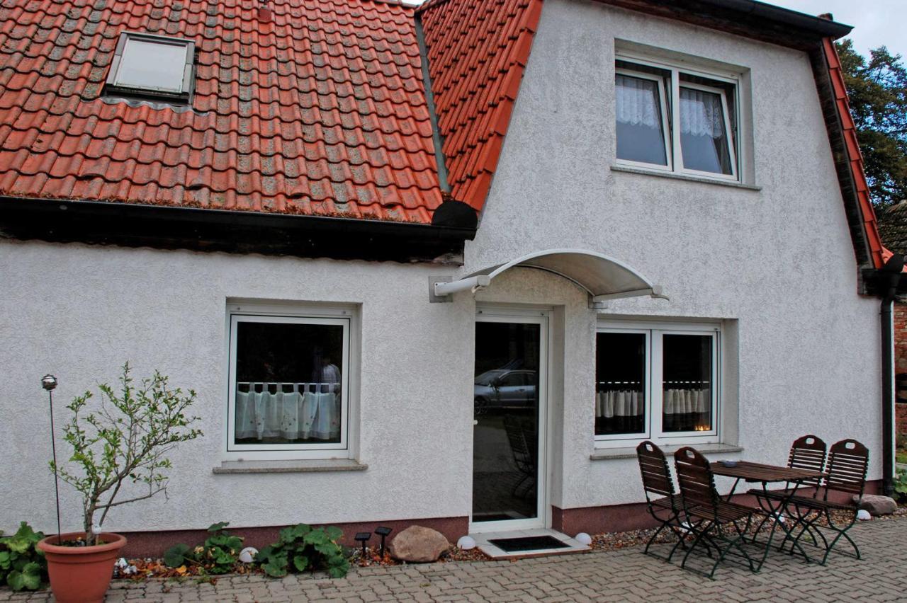 Ferienwohnungen Auf Dem Pommernhof 萨姆滕斯 外观 照片